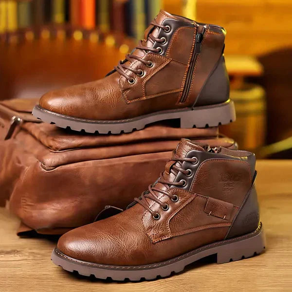 Jethro | Stivali stringati in pelle resistente