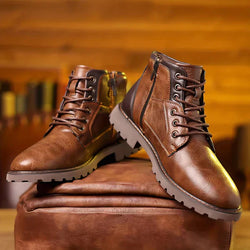 Jethro | Stivali stringati in pelle resistente